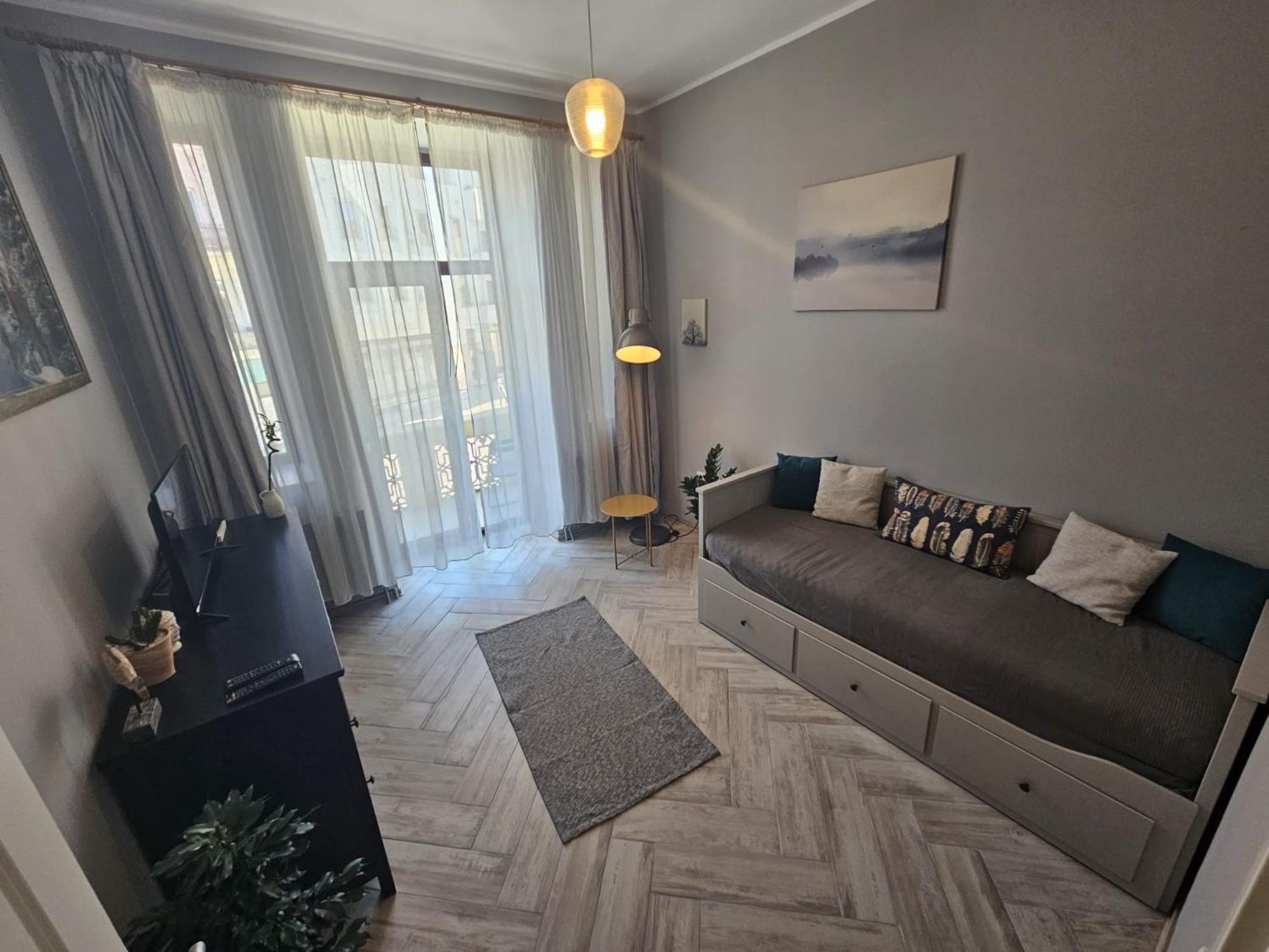 Apartment Zig Zag 4- Old Town Constanţa